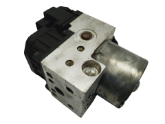 Abs-pumppu Tata Indica 270242804905 0273004615 Bosch 63598