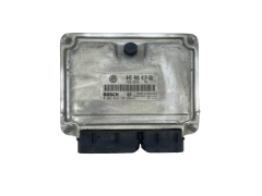 Ohjausyksikkö 045906019BP 0281012194 VW Bosch 55093