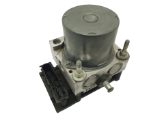 Abs-pumppu Opel Corsa C 13182319 0265800443 0265231583 Bosch 63958