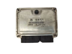 Ohjausyksikkö 038906019NE 0281011824 Seat Bosch 3661