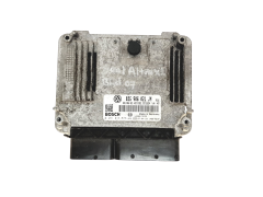 Ohjausyksikkö 03G906021JN 0281013676 VW Bosch