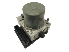 Abs-pumppu PSA C4 307 9649988180 0265950326 Bosch 67653
