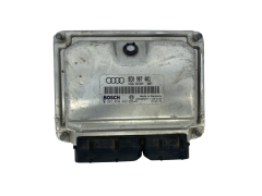 Ohjausyksikkö 8E0907401 0281010492 Audi Bosch 52580