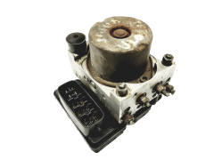 Abs-pumppu Toyota Yaris 89541-52110 44510-52220 Sumitomo 60478
