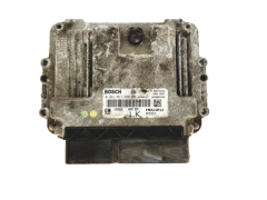 Moottorin Ohjausyksikkö Opel 12992628LK 0281011380 Bosch 20537