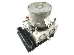 Abs-pumppu Citroen Xsara Picasso 9655045580 0265950330 Bosch