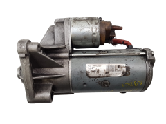 Moottorin Käynnistin Renault 7711134802 438095 D7R49 1.9 Valeo