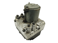 Abs-pumppu Audi A4 Passat B5 8D0614111 0265214002 0130108058 62079