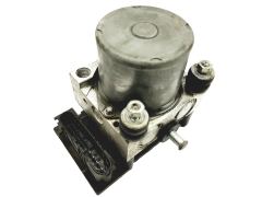 Abs-pumppu Opel Corsa C 13182319 0265800443 Bosch 36027