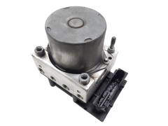 Abs-pumppu Fiat Grande Punto 55700423 0265800421 0265231535 Bosch 1165