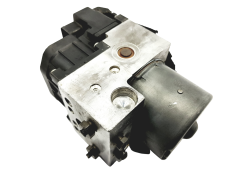 Abs-pumppu Fiat Seicento 46556475 0265216710 Bosch 46796