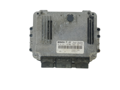 Ohjausyksikkö 0281011148 8200311539 8200303141 Renault Bosch 40878