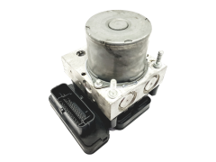 Abs-pumppu VW Polo Skoda Fabia 6C0614517G Bosch 45914