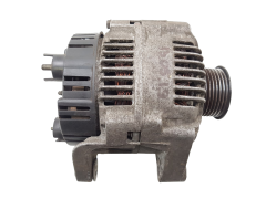 Laturi Renault 7700857073 A13VI164 110A Valeo