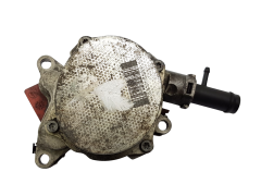 Alipainepumppu Renault 8201163444 2.0 2.3 DCI
