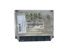 Ohjausyksikkö 0281010718 237104U111 Nissan Bosch 63658