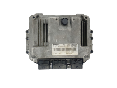 Ohjausyksikkö 0281011549 8200310863 8200370779 Renault Bosch 44852