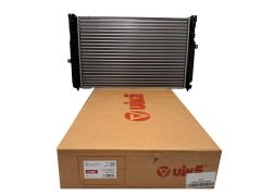 Jäähdytin Tee VW Audi Skoda 8D0121251BB 11210128501 Vika