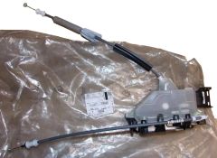 Oven lukitusmekanismi Oikea Etu Uusi Alkuperäinen 9844412180 Peugeot 208