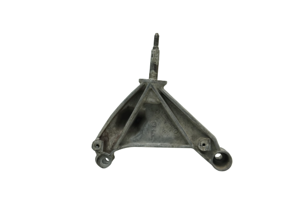 Vaihdelaatikon kiinnike 8200013682 Renault Laguna 2 main product photo