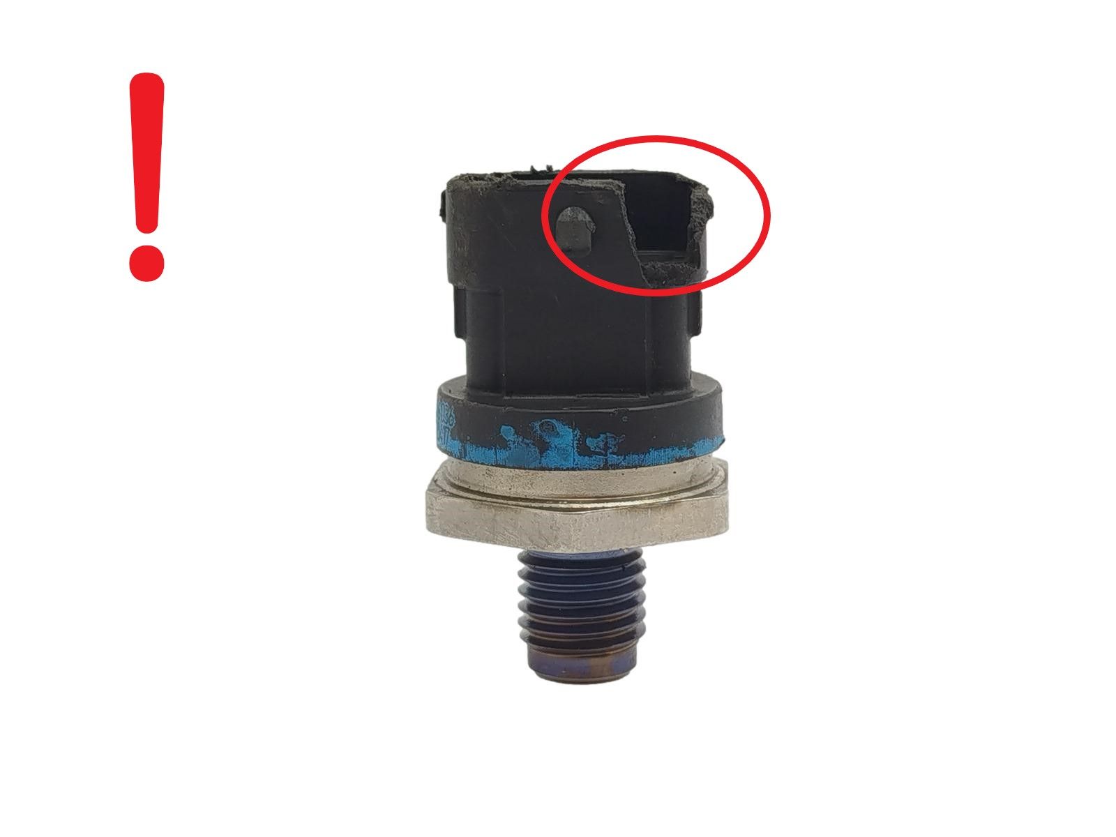 Polttoainepaineanturi Tee Renault Master 2.3 dCi 0281006036 Bosch main product photo