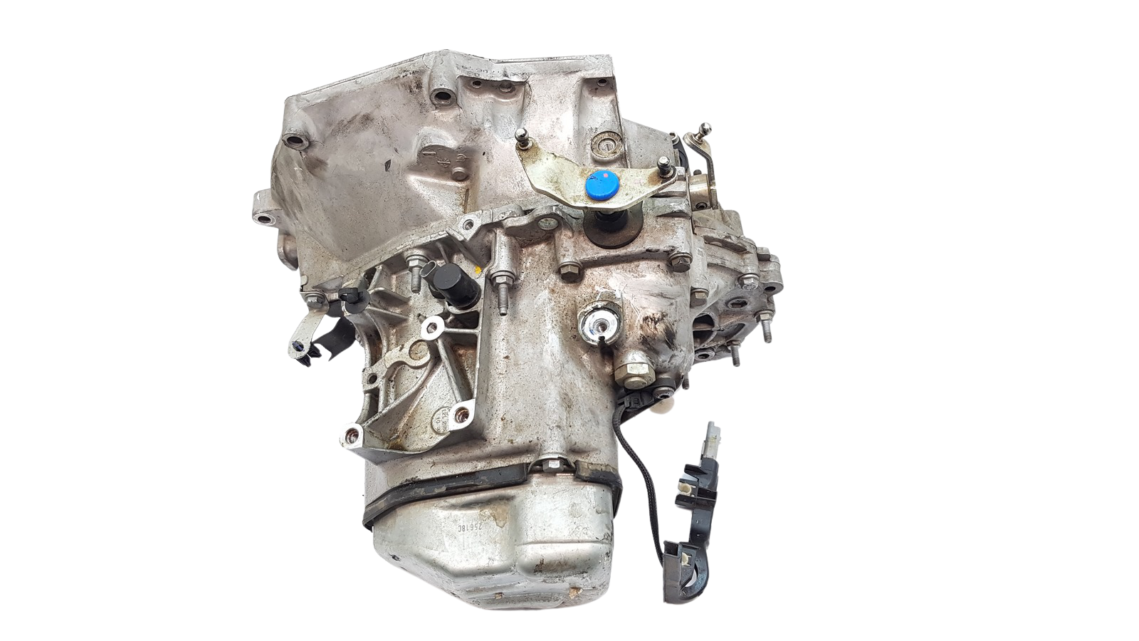 Manuaalivaihteisto 20A704 1.2 VTI Peugeot 208 Citroen C3 3 main product photo