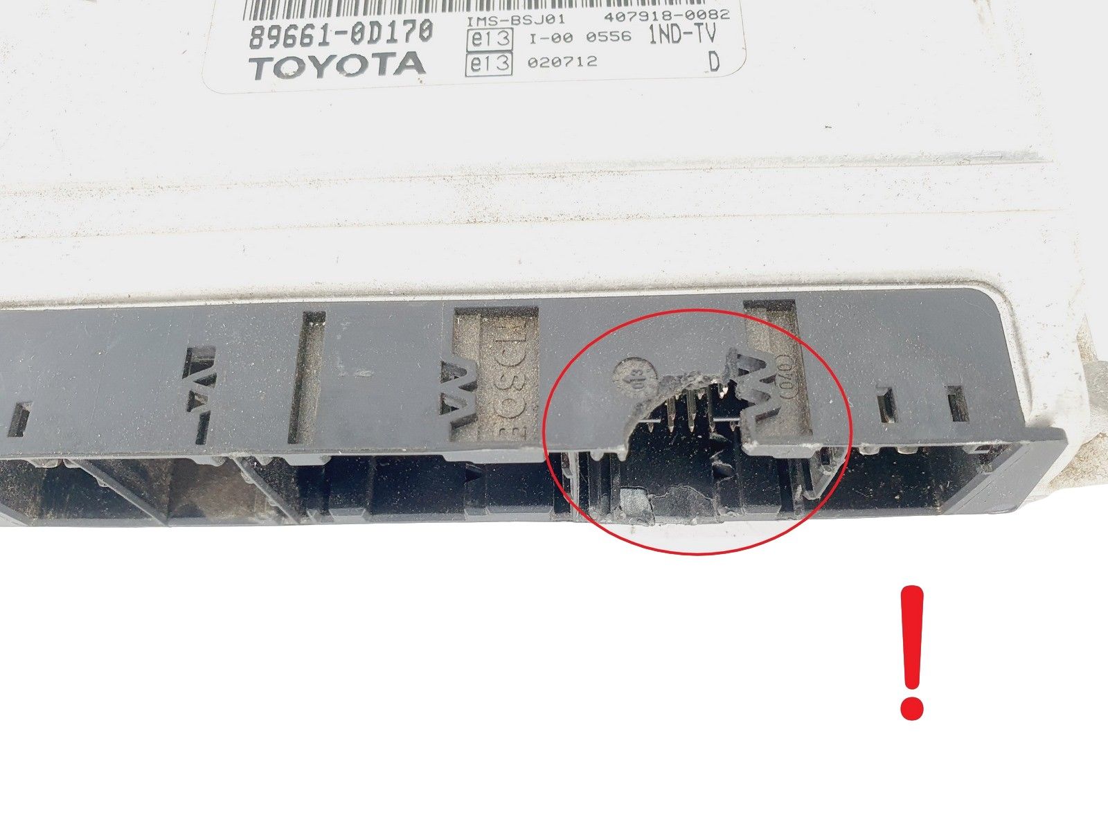 Ohjausyksikkö 0281011125 89661-0D170 407918-0082 Toyota Bosch main product photo