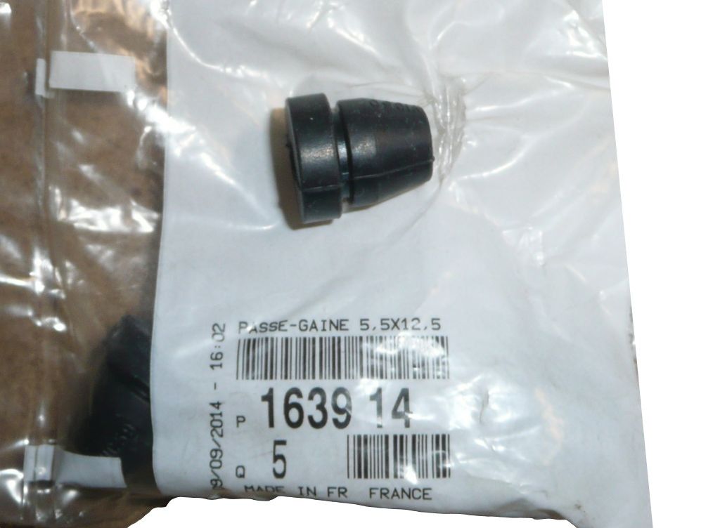 Kiinnitys Chłodnica Uusi Alkuperäinen 1639.14 163914 Citroen Peugeot main product photo