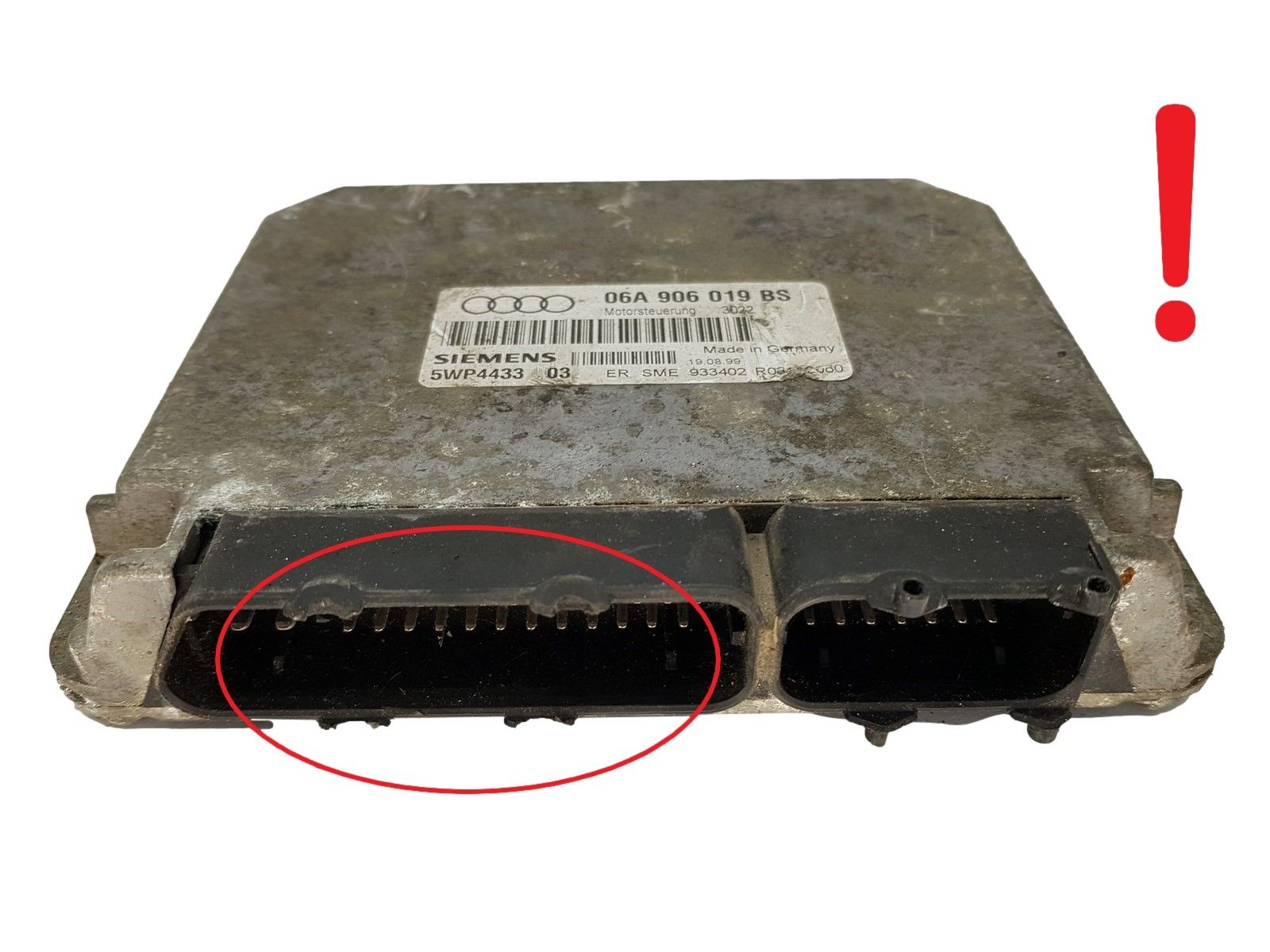 Ohjausyksikkö 06A906019BS 5WP4433 03 Audi Siemens 15104 main product photo