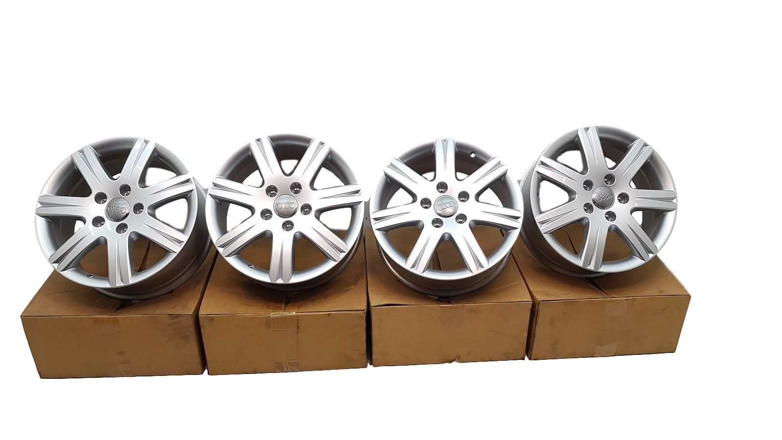 Alumiinivanteet Audi Q7 7.5Jx18 5x130 ET53 4L0071498F Uusi Alkuperäinen main product photo
