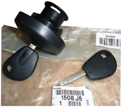 Polttoainesäiliön korkki Alkuperäinen Berlingo Partner II 1508J5 main product photo