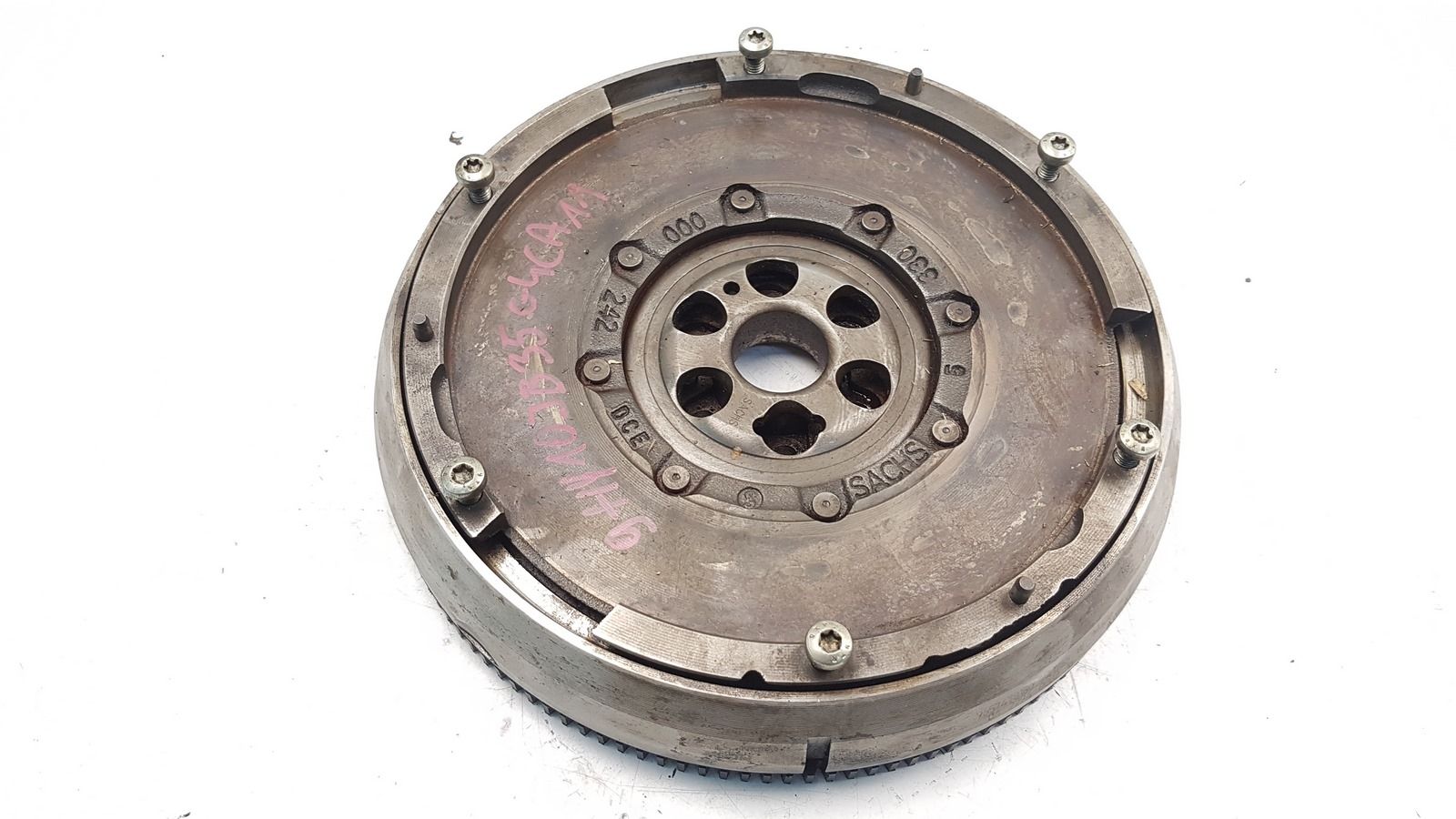 Vauhtipyörä Sachs 9657478180 0532Q4 1.6 HDI Citroen Peugeot 2720 main product photo