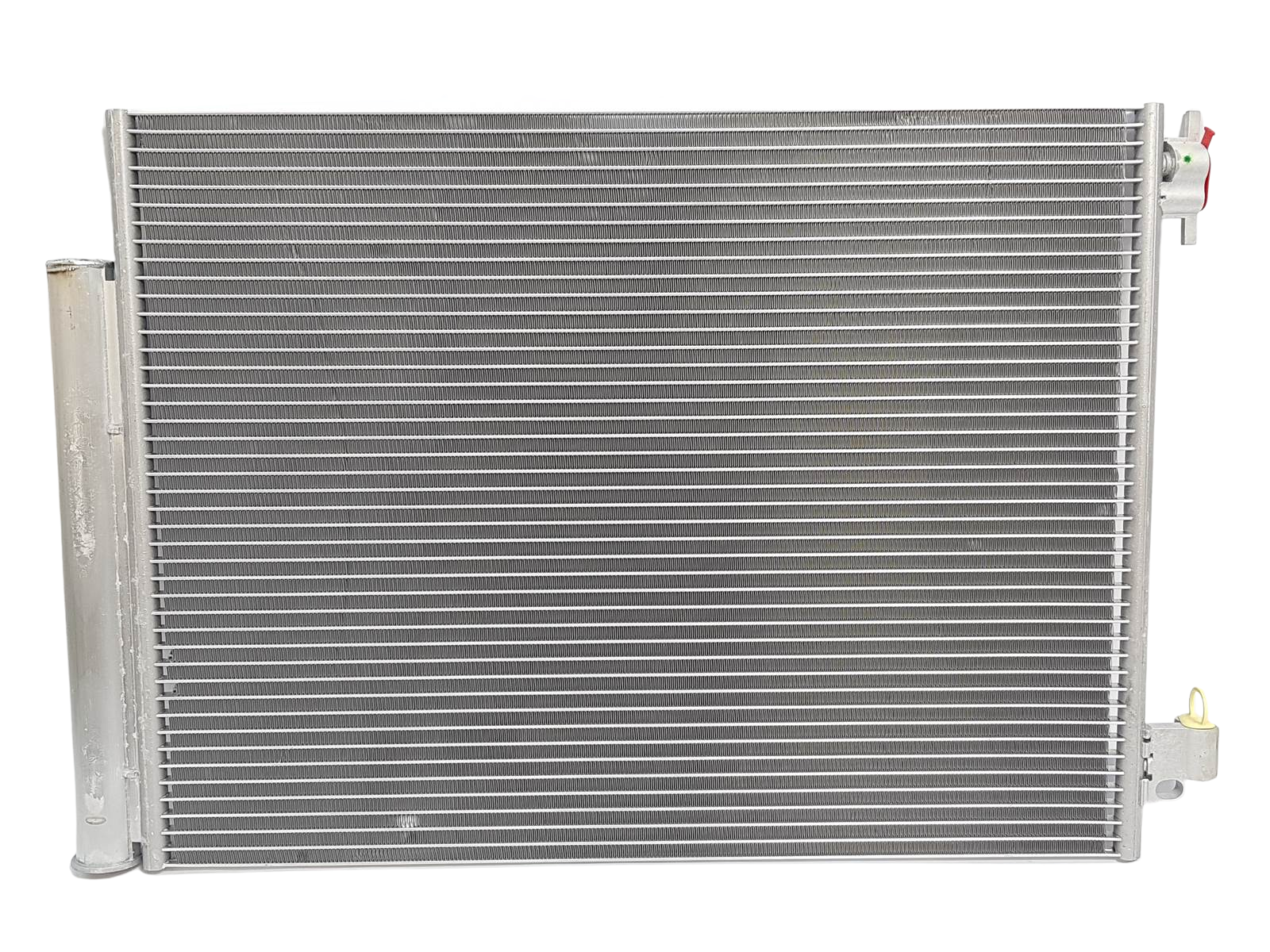 Ilmastointikondensaattori Dacia Dokker Duster 921006843R Valeo Uusi Alkuperäinen main product photo