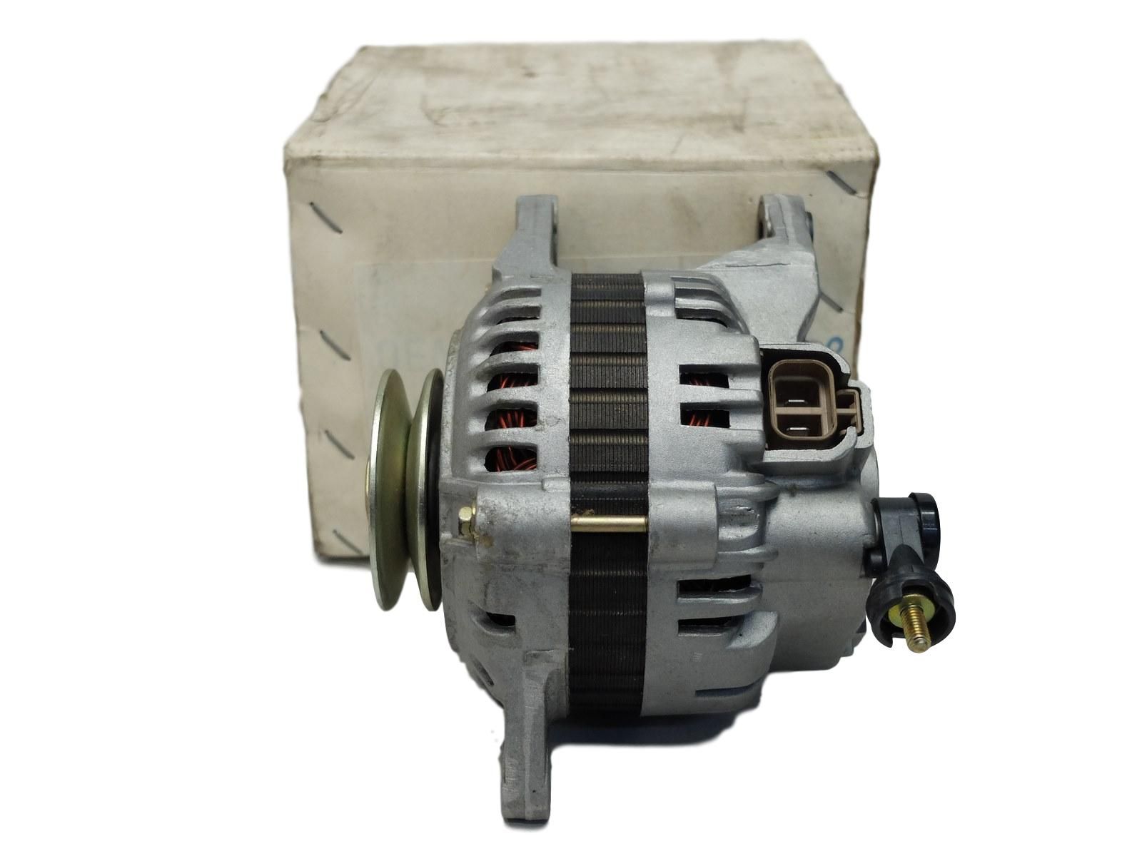 Laturi Mazda KIA B675-18-300AT main product photo