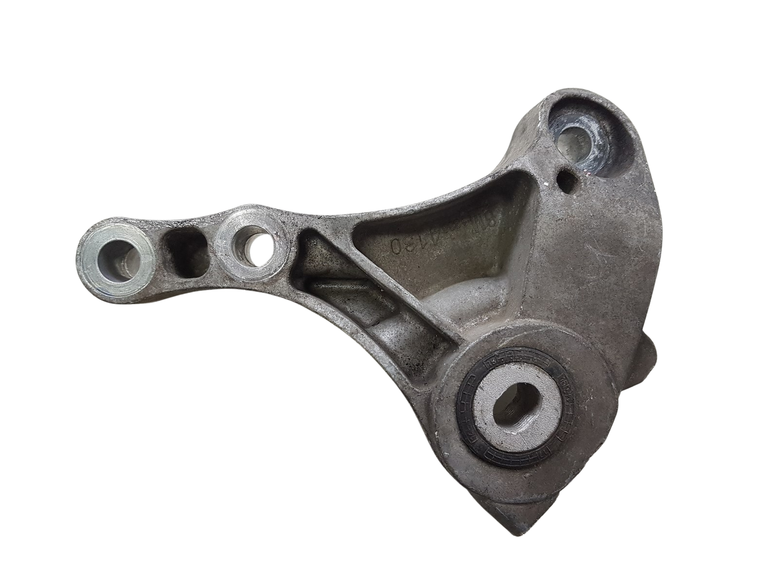 Kiinnike, Kannatin Opel Astra K 13364130 GM main product photo