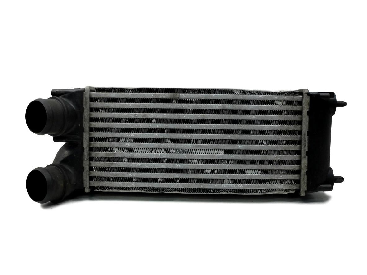 Välijäähdytin Citroen Peugeot 9656503980 Valeo 2384 main product photo