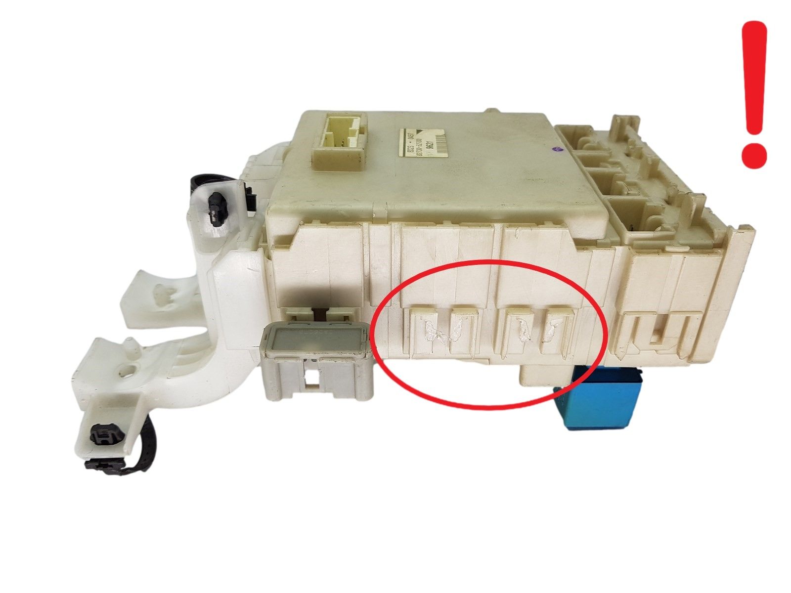 Sulaketaulu Toyota 82730-52700 20681 main product photo