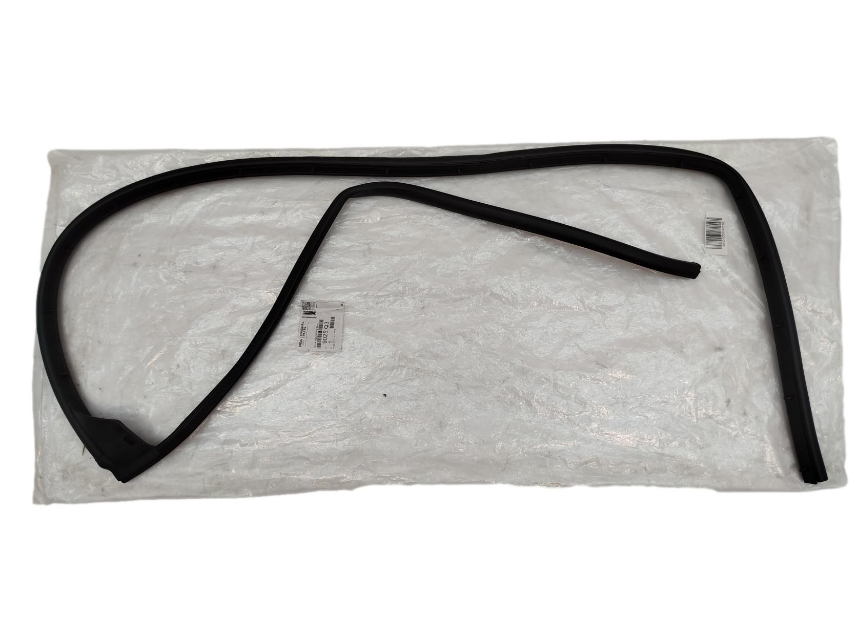 Ovitiiviste Vasen Taka Uusi Alkuperäinen 9025Q3 9025.Q3 Peugeot main product photo
