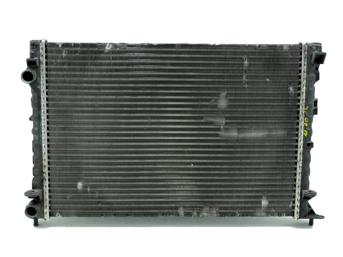 Jäähdytin Wody Laguna 150600200F 7701049754 Behr 2312 main product photo
