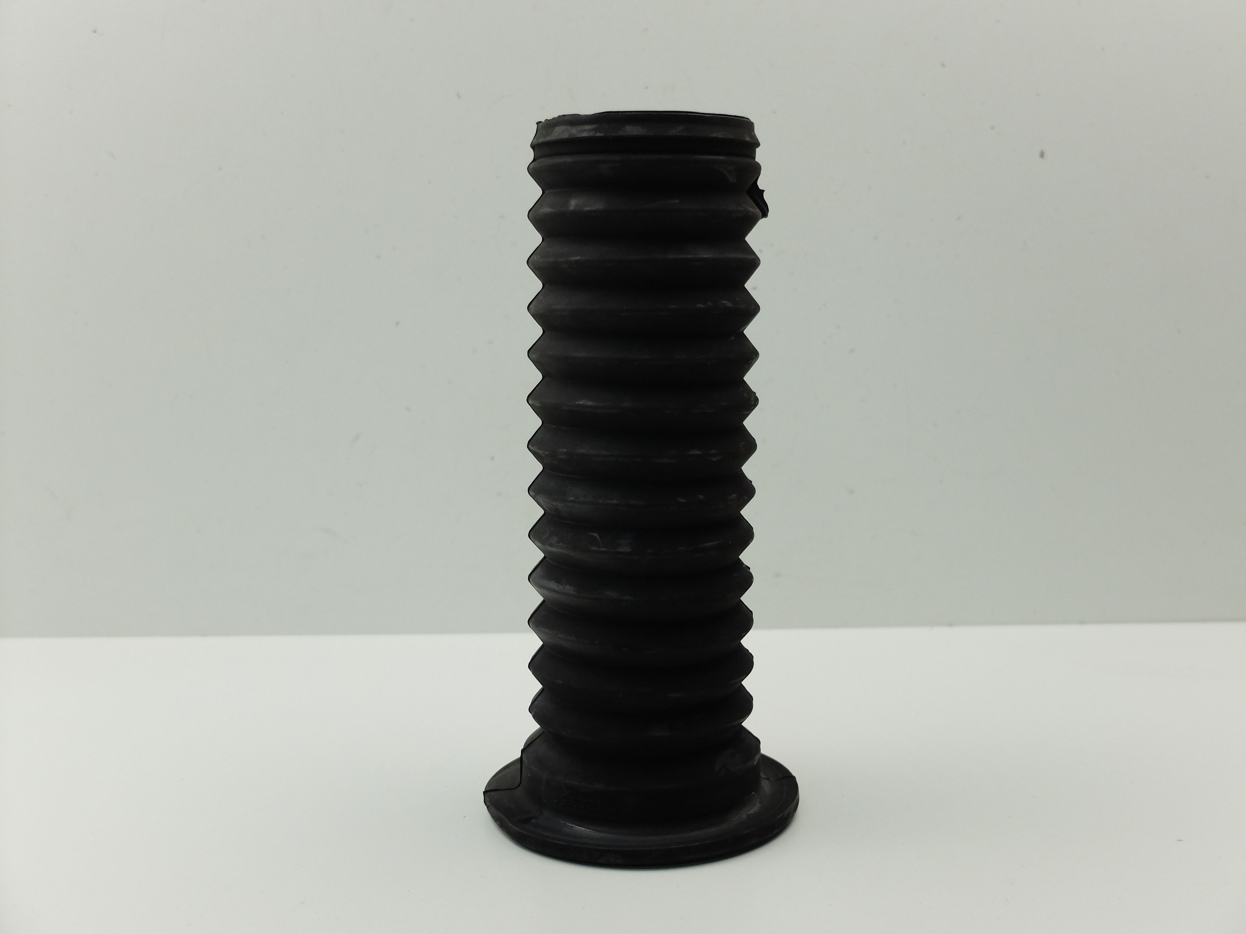 Suojus Amortyzatora Etu Renault 543884315R Clio 3 Captur 0km main product photo